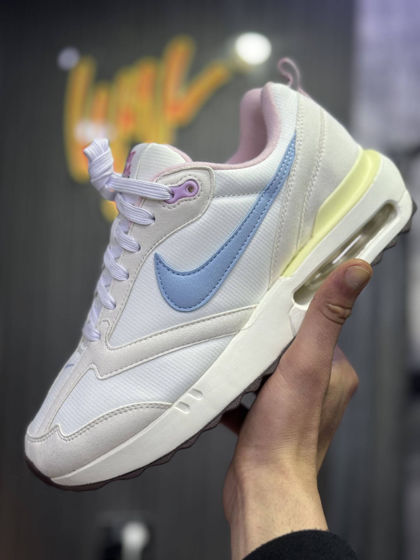 Nike Air Max Dawn
